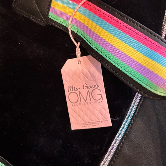 Miss Gwen’s  OMG Black Sleepover Bag with Rainbow Handle ( only one)NWT - Picture 8 of 13